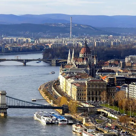 Apartment Comfortable Flat Next Parliament Budapest